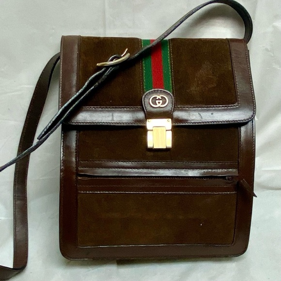 Vintage Gucci Rare Sherry line Suede Leather Shoulder-Crossbody 10in x 8in x 2.5 - Picture 1 of 13